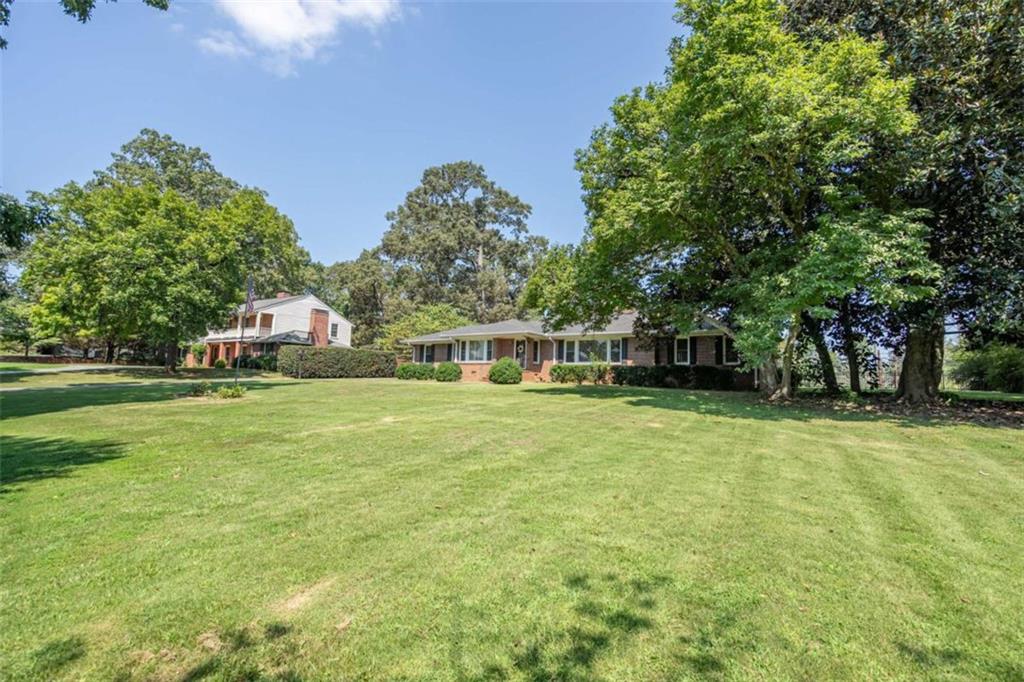 112 College Circle
