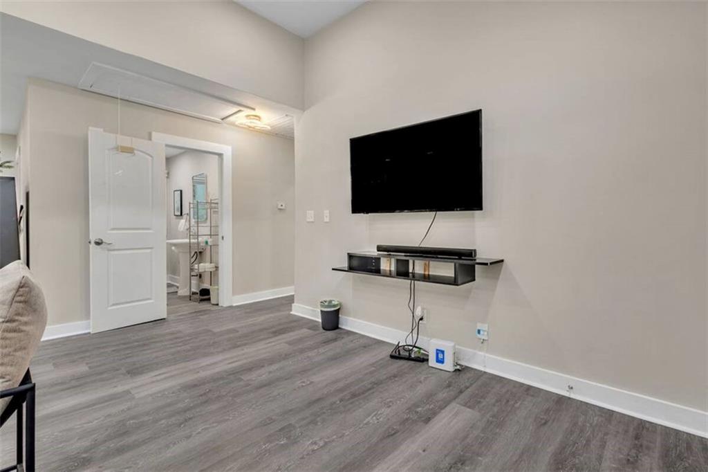 Cascade - Residential