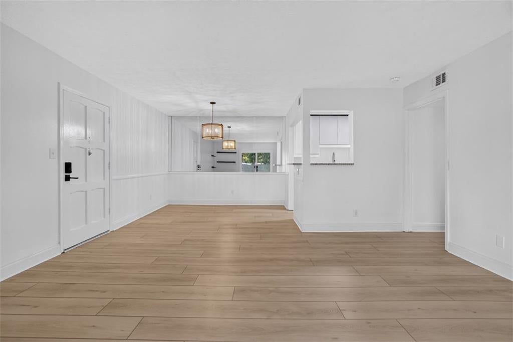 725 Dalrymple Road #7J