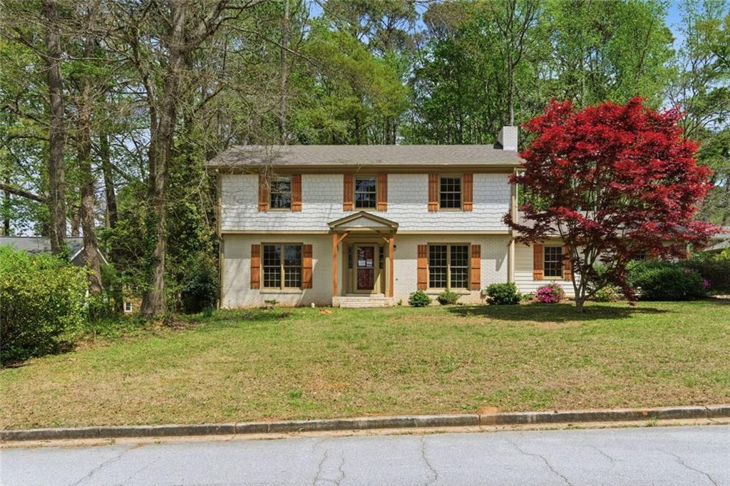 532 Valley Woods Circle SE