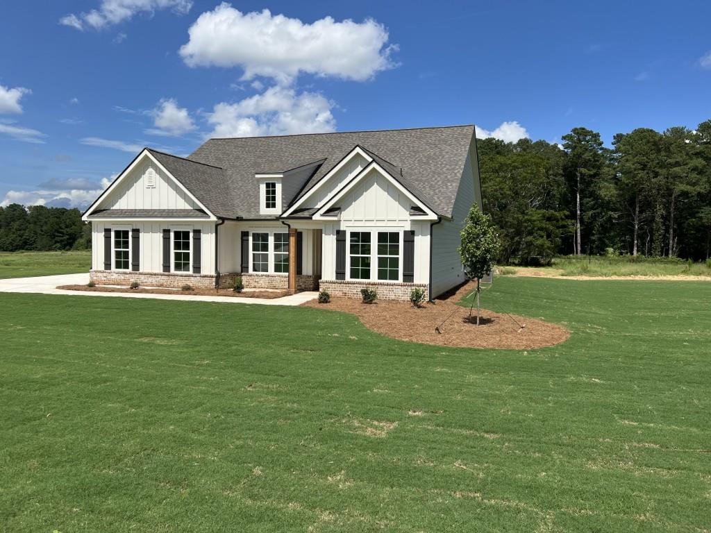 93 Tomahawk Trail