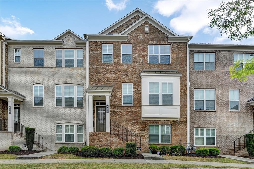 810 Sunset Park Drive, Suwanee, Georgia image 1
