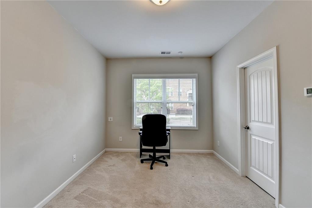 810 Sunset Park Drive, Suwanee, Georgia image 21