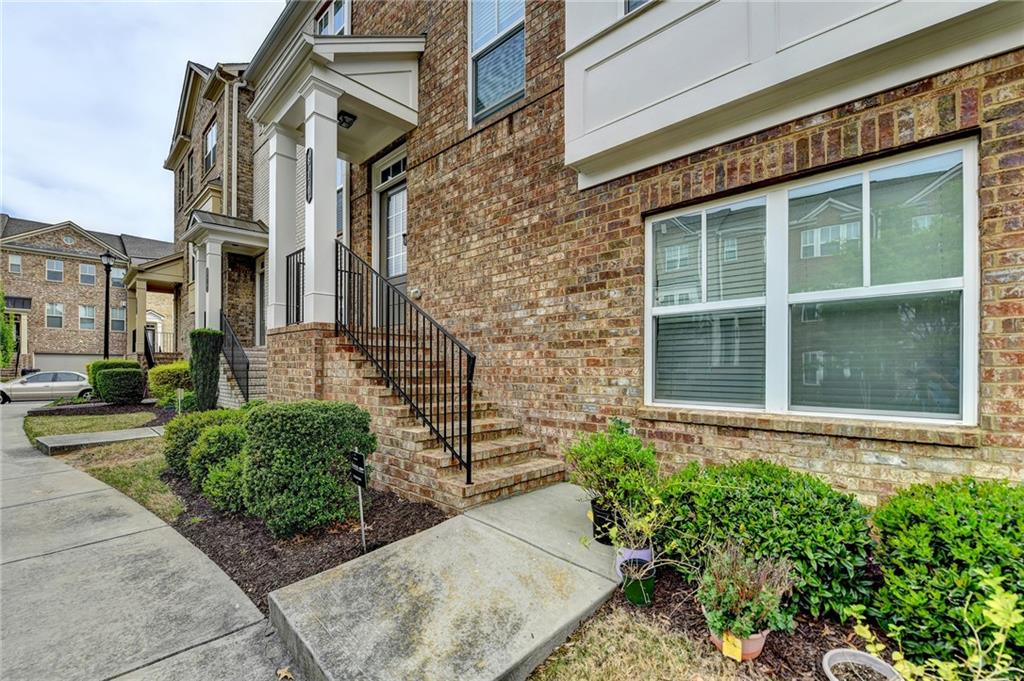 810 Sunset Park Drive, Suwanee, Georgia image 2