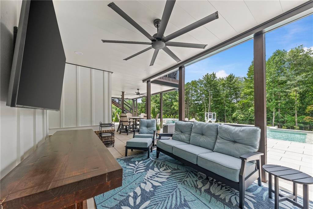 2218 Shoal Creek Road