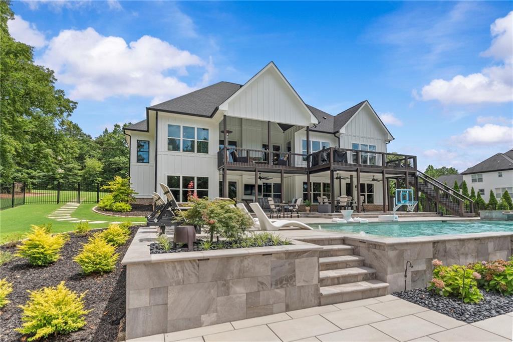 2218 Shoal Creek Road
