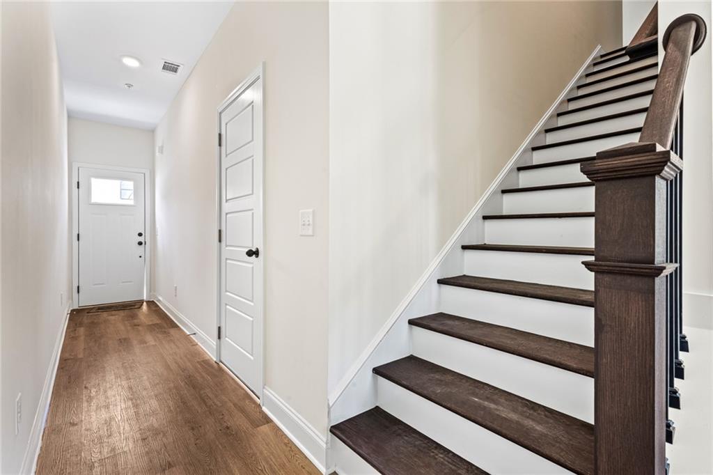 204 Starr Circle, Stockbridge, Georgia image 3