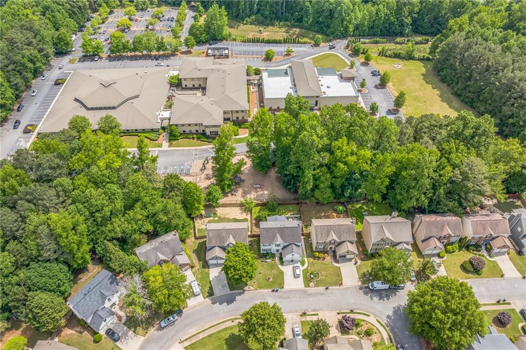 1095 Lyndhurst Way, Roswell, Georgia image 26
