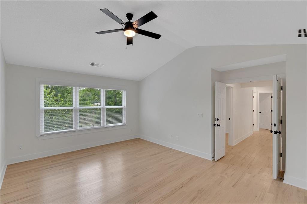 1095 Lyndhurst Way, Roswell, Georgia image 18