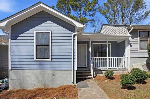 Townhouse For Rent - 858 Ohara Drive<br/> Jonesboro, GA 30236