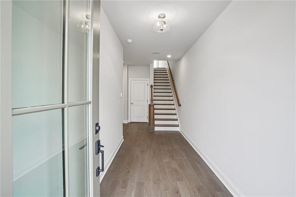 1019 Crown Oak Street 51