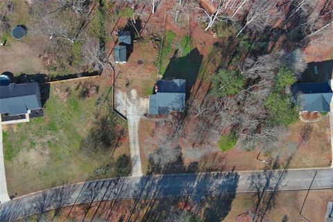 A home in Locust Grove