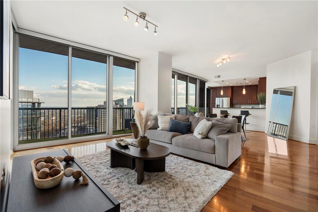 1080 Peachtree Street NE 3307