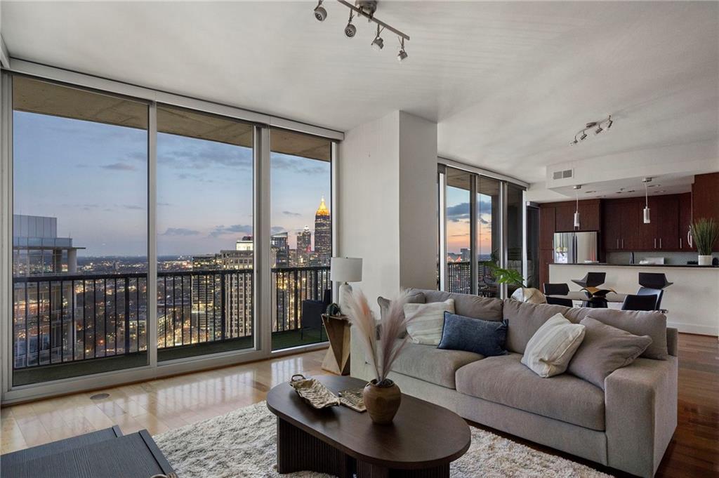 1080 Peachtree Street NE 3307