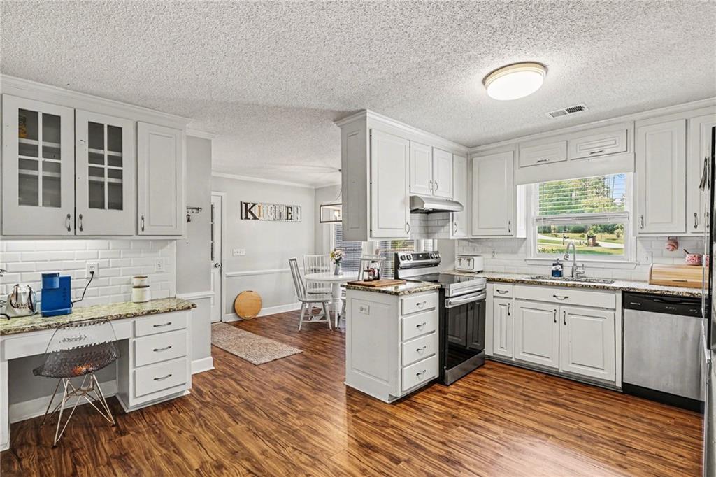 4731 Thornwood Court