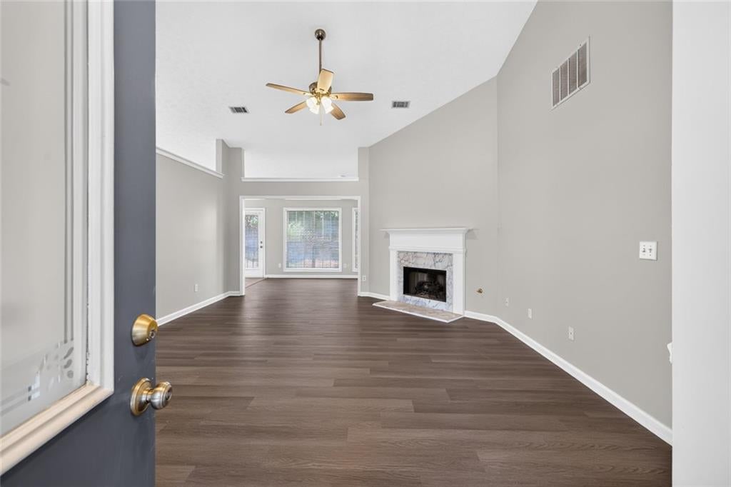 4957 Overlook View Court NW