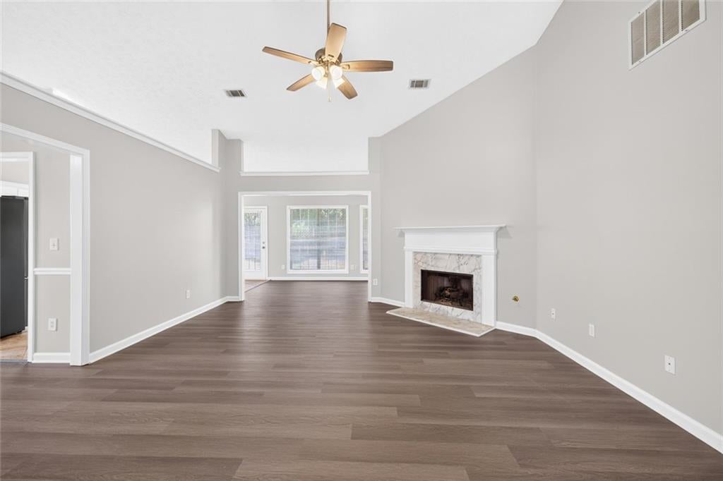 4957 Overlook View Court NW