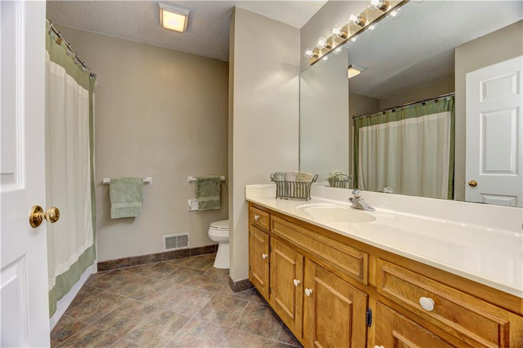 Windsor Oaks - Residential