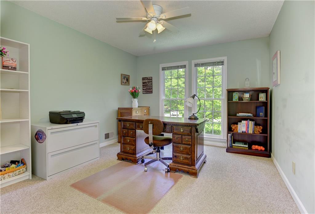 Windsor Oaks - Residential