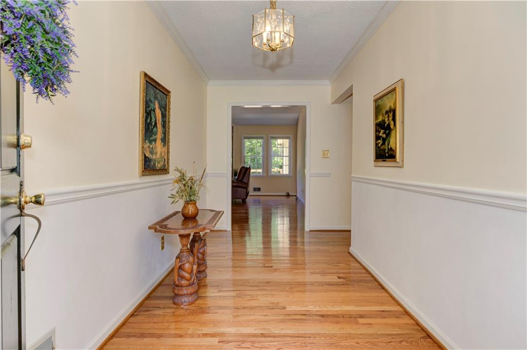 4546 Windsor Oaks Court, Marietta, Georgia image 11