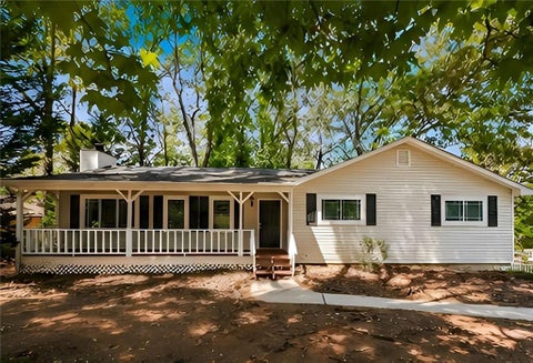 Homes For Sale - 6640 Valley Hill Drive<br/> Cobb County, Mableton, GA 30126
