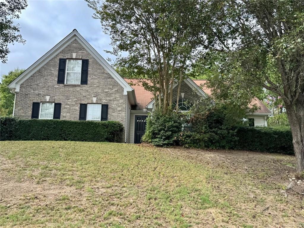 1431 Log Cabin Lane