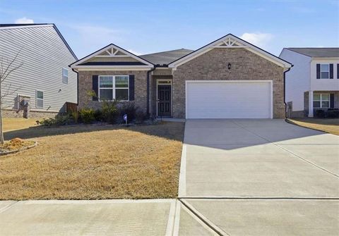 Homes For Sale - 725 Whitman Lane<br/> Stockbridge, GA 30281