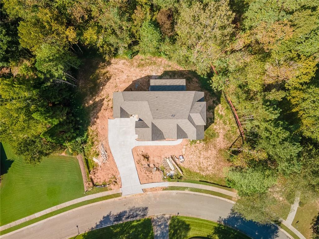 815 Waterford Estates Manor