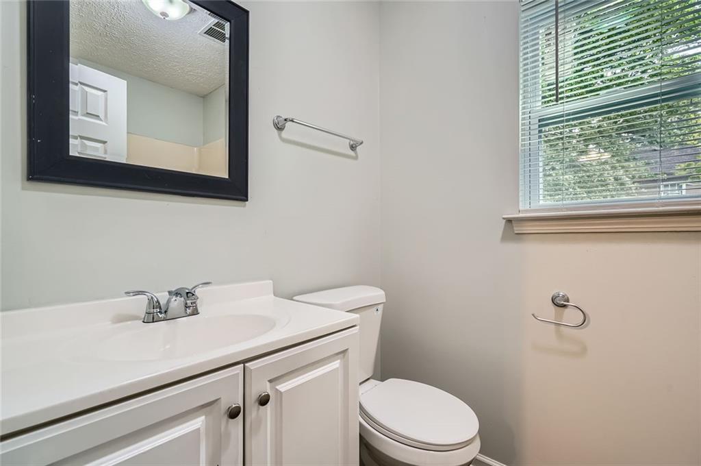 7112 Greenway Cove, Covington, Georgia image 18