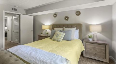Condo For Rent - 3000 Spring Hill Parkway #088E<br/> Smyrna, GA 30080