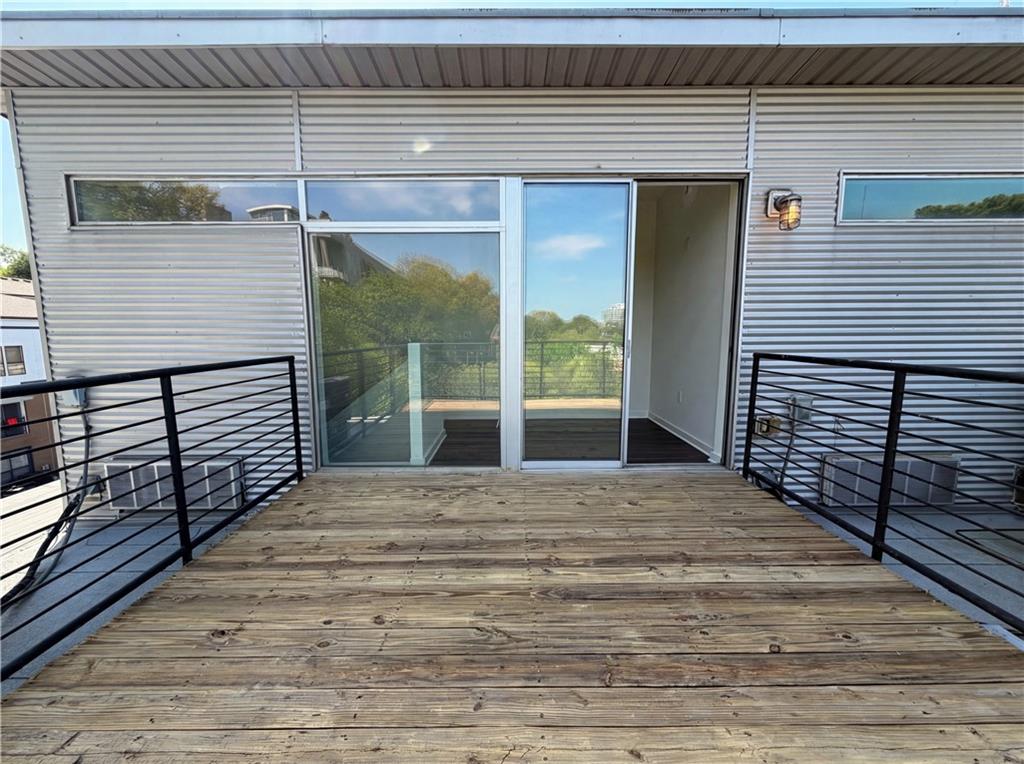 400 Village Parkway NE 142