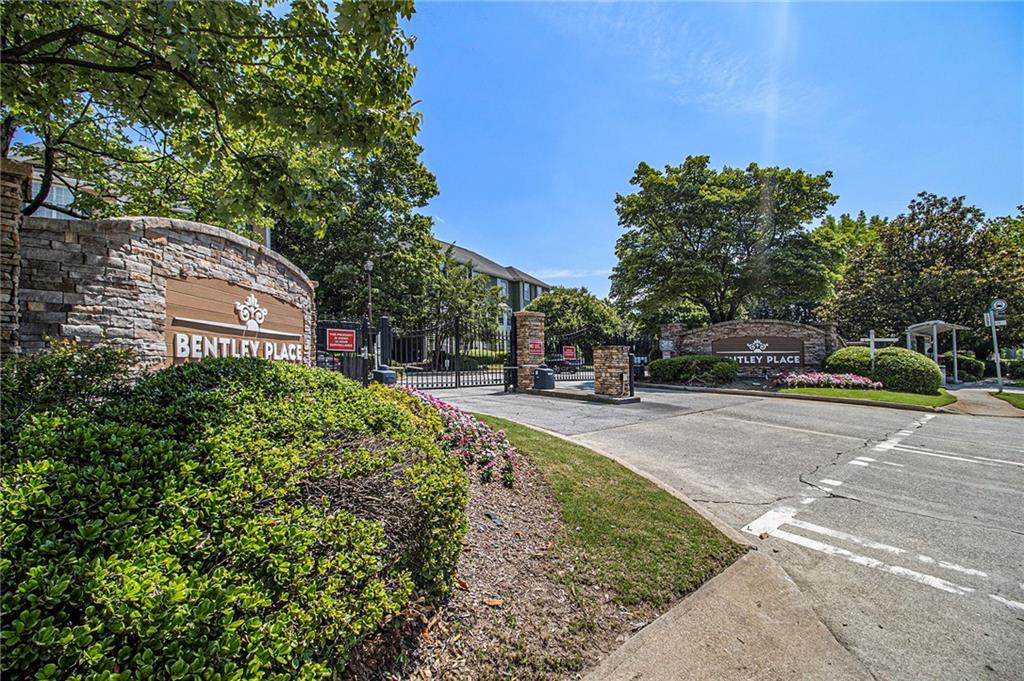 328 Bentley Place #328, Tucker, Georgia image 12