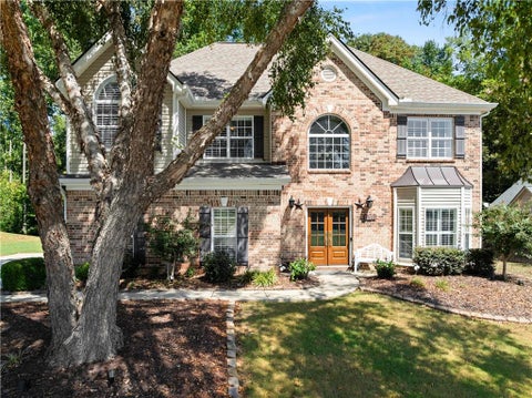 Homes For Sale - 4846 Amstel Place<br/> Flowery Branch, GA 30542
