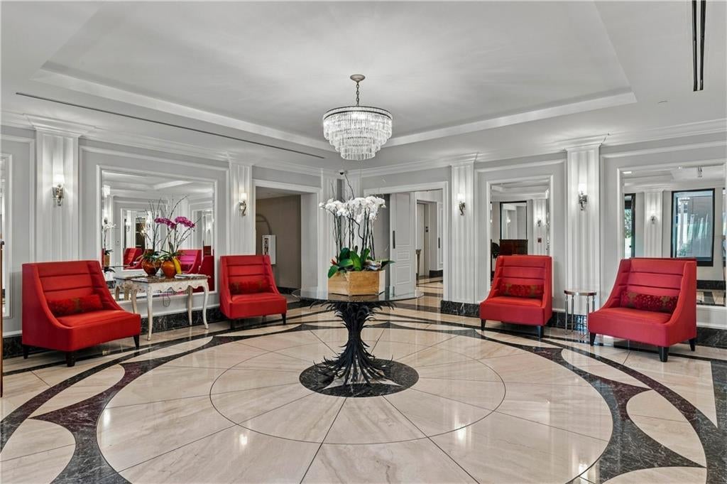 3376 Peachtree Road NE 42A