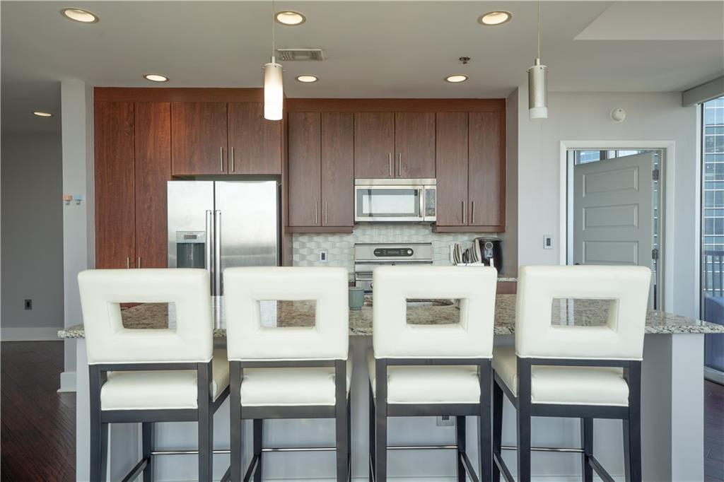 1080 Peachtree Street NE 2710