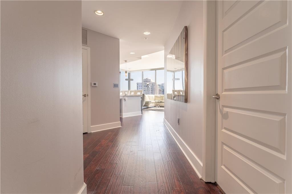 1080 Peachtree Street NE 2710