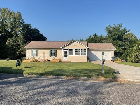 110 Dawson Trace Dawsonville GA 30534