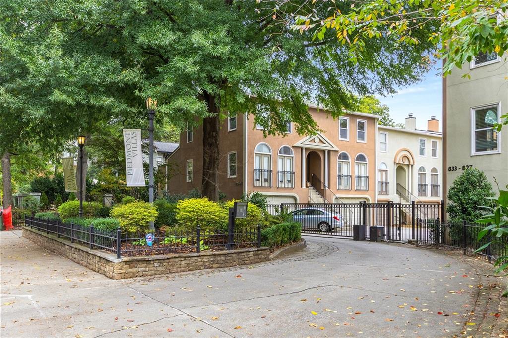 Piedmont Villas II - Residential