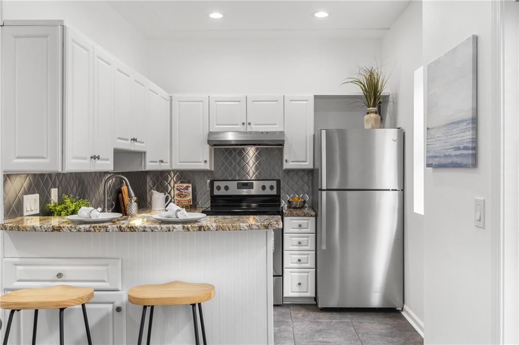 Piedmont Villas II - Residential