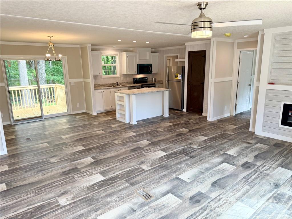 8675 Pea Ridge Rd