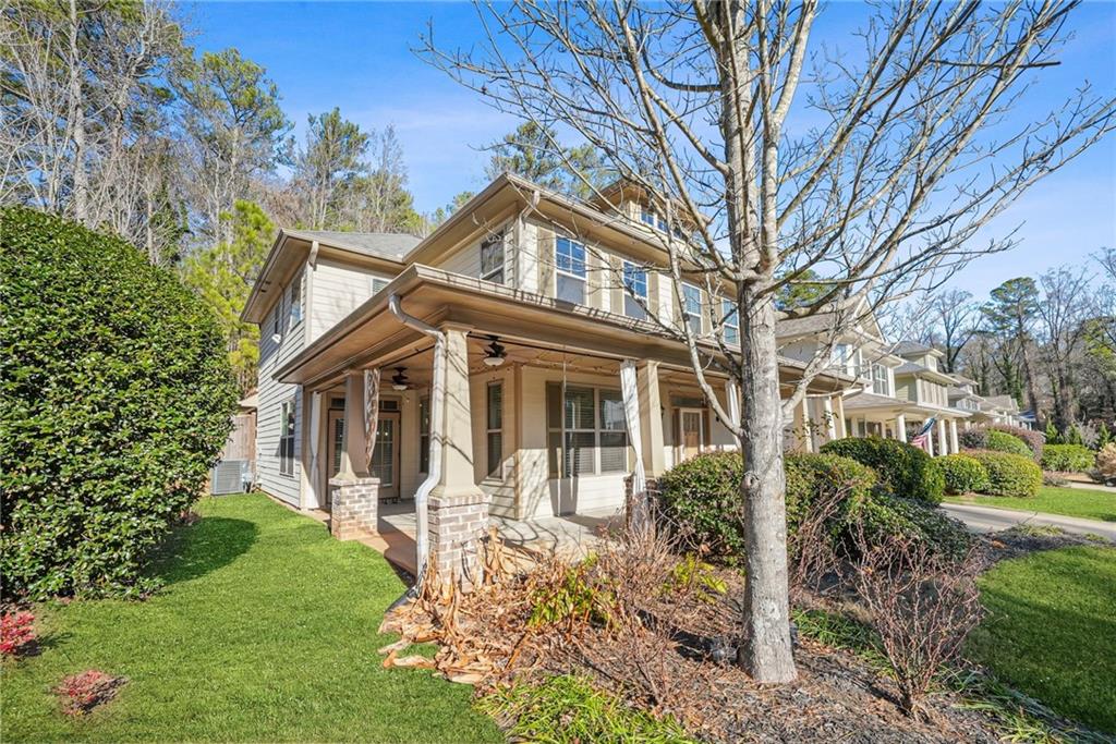 2439 Muirfield Place
