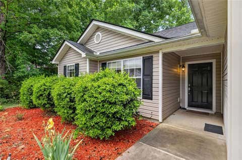 Homes For Sale - 466 Raymond Drive<br/> Winder, GA 30680