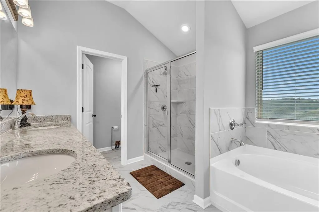 Atlanta, Georgia 30331, United States, 4 Bedrooms Bedrooms, ,3 BathroomsBathrooms,Residential,Active,205392