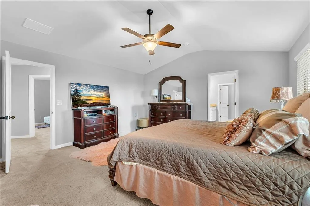 Atlanta, Georgia 30331, United States, 4 Bedrooms Bedrooms, ,3 BathroomsBathrooms,Residential,Active,205392