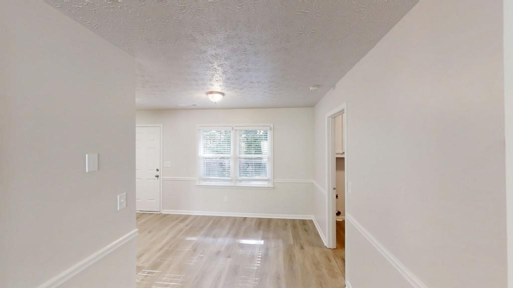 25 W Bradford Court