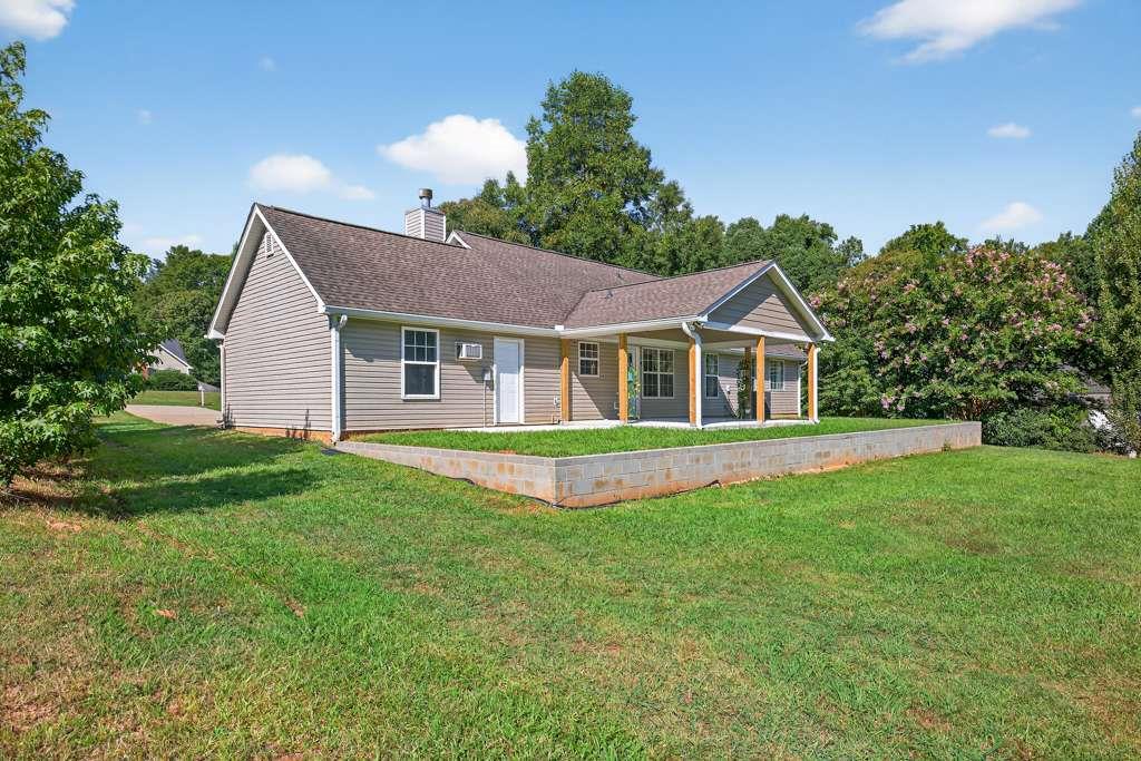 575 Mackinaw Drive