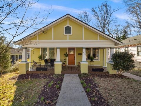 719 Stokeswood Avenue SE Atlanta GA 30316