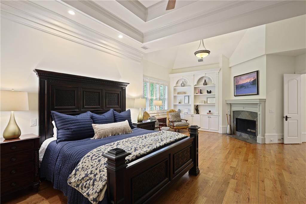 5119 Greythorne Lane