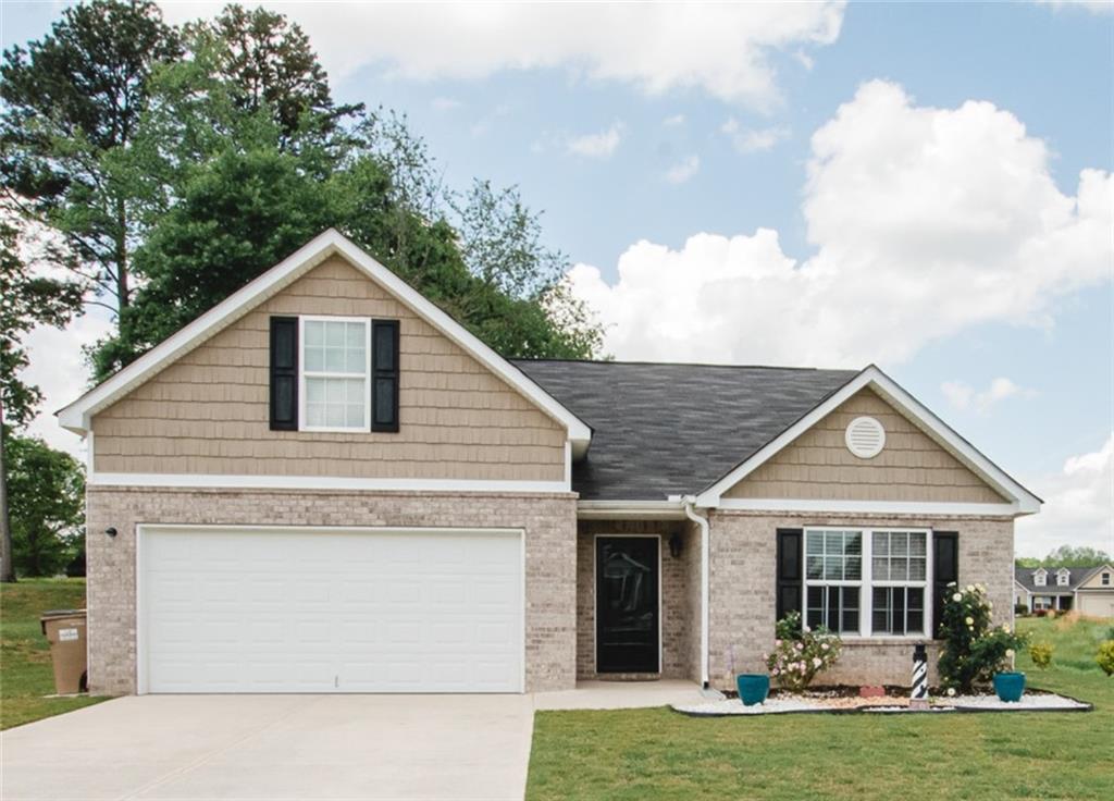 1546 Pointe South Circle, Bethlehem, Georgia image 1