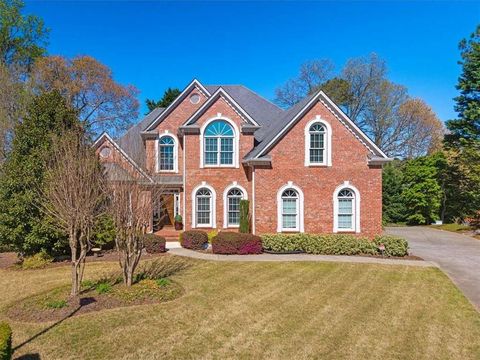 Homes For Sale - 1725 Bucks Club Drive<br/> Alpharetta, GA 30005